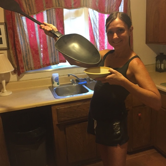 Jennifer Halley - Picture 3 of 8